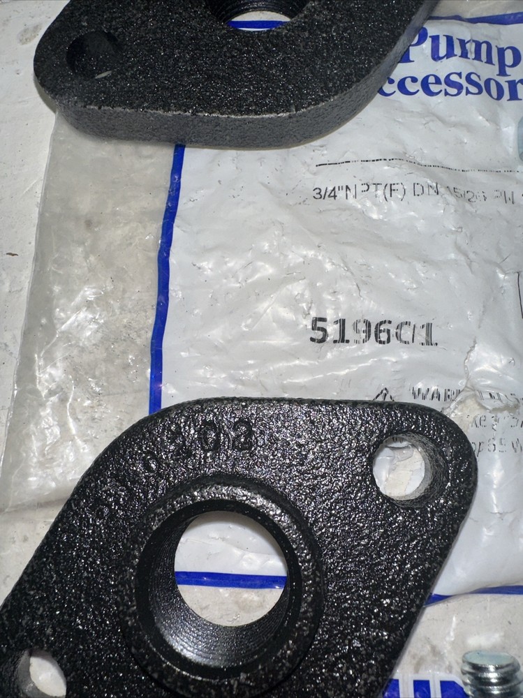 PUMP ACCESSORIES ADAPTER THREAD-FLANGE 519601 3/4"NPT(F) DN 15/26 PN 12NPT (F)