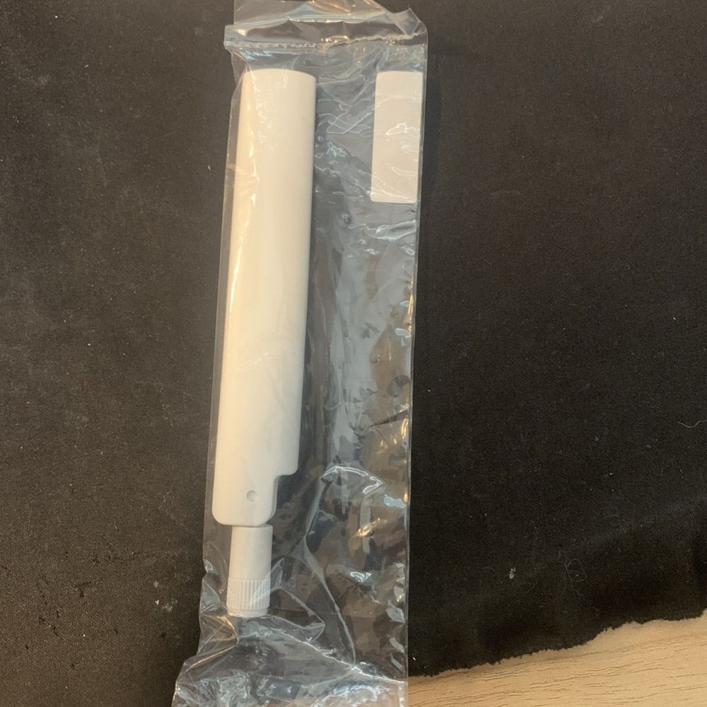 2 PCS--Kerlink Router Wirnet iFemtoCell 915- White - Wireless (2)
