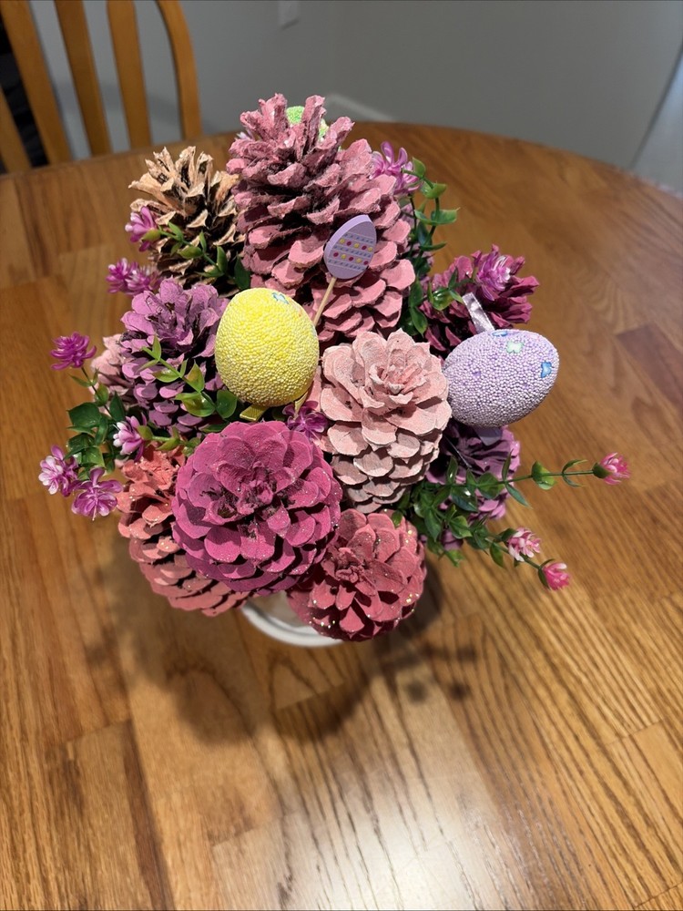 Easter Bouquet 15 cones (only) Assorted sizes/sticks/glitter