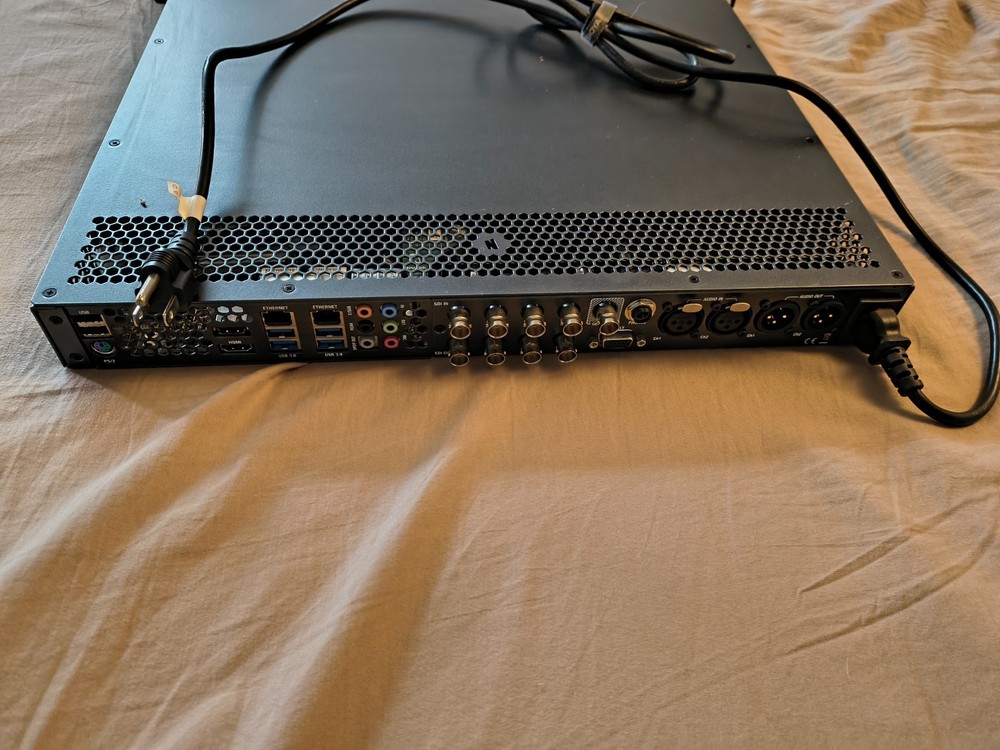 Professional NewTek TalkShow VS 4000 Multi-Channel Video Production System