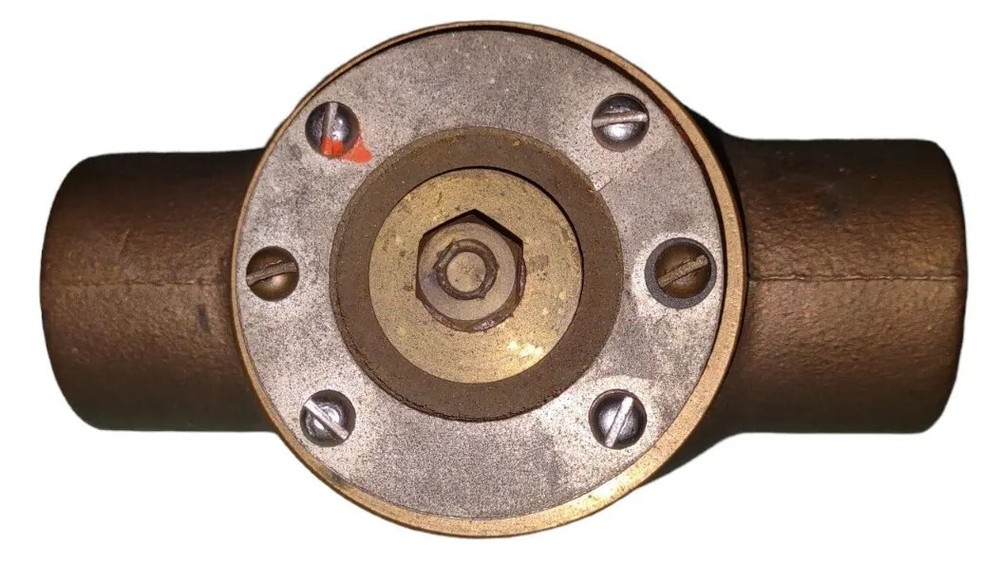 Check Valve TACO brass 1 1/4 spring thread to sweat