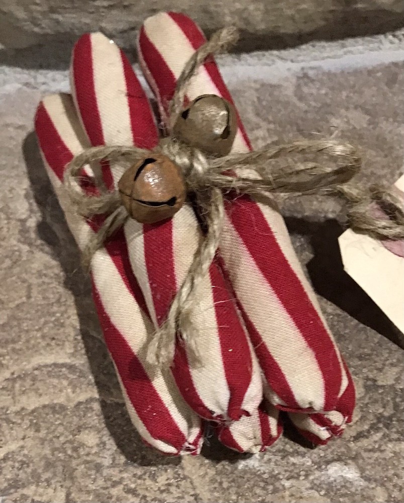 Five Primitive Rustic Red & White Valentine Peppermint Sticks-Rusty Bells