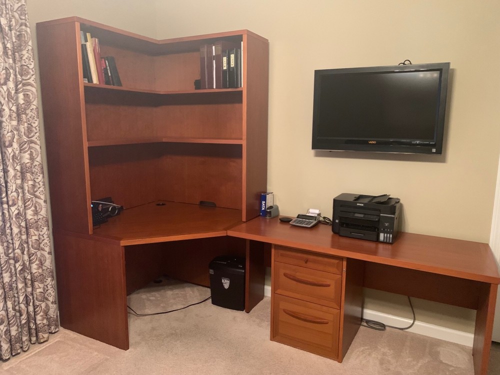 Maurice Villency Custom Corner Desk with Top