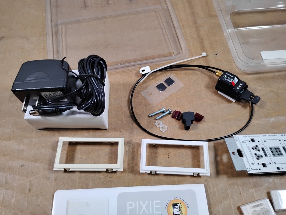 SP Controls PXE-DCM Pixie Display Control Module
