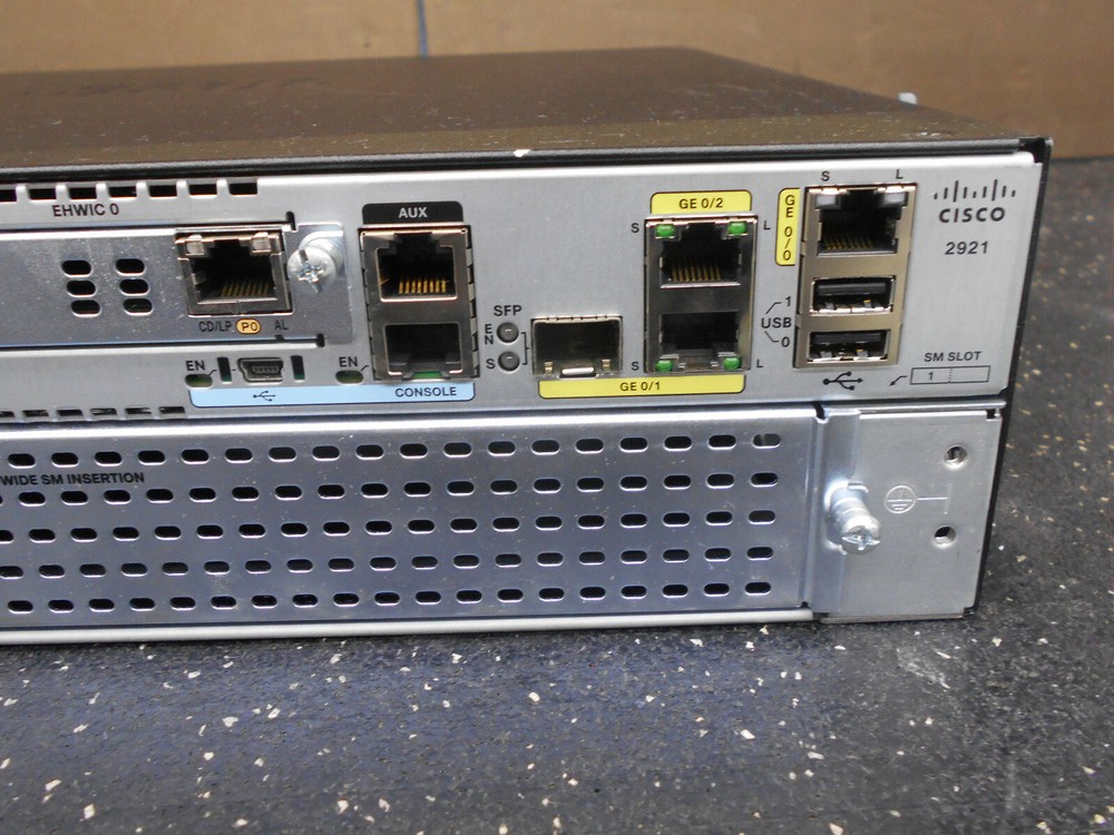 CISCO 2900 SERIES ROUTER 2921