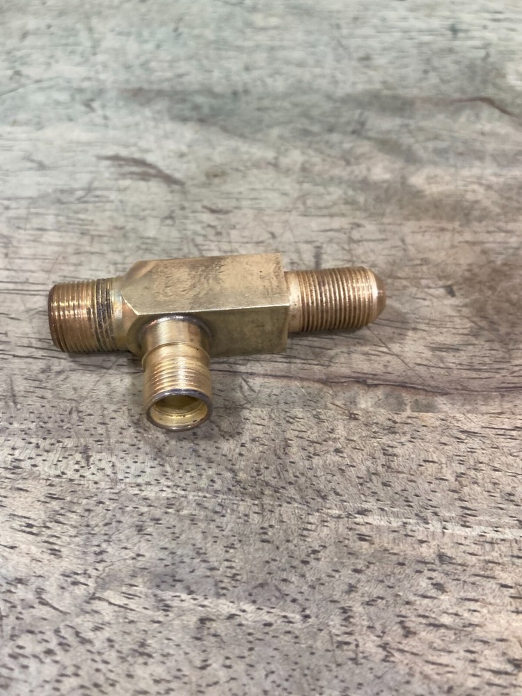 Coleman 288A Lantern - Valve Body