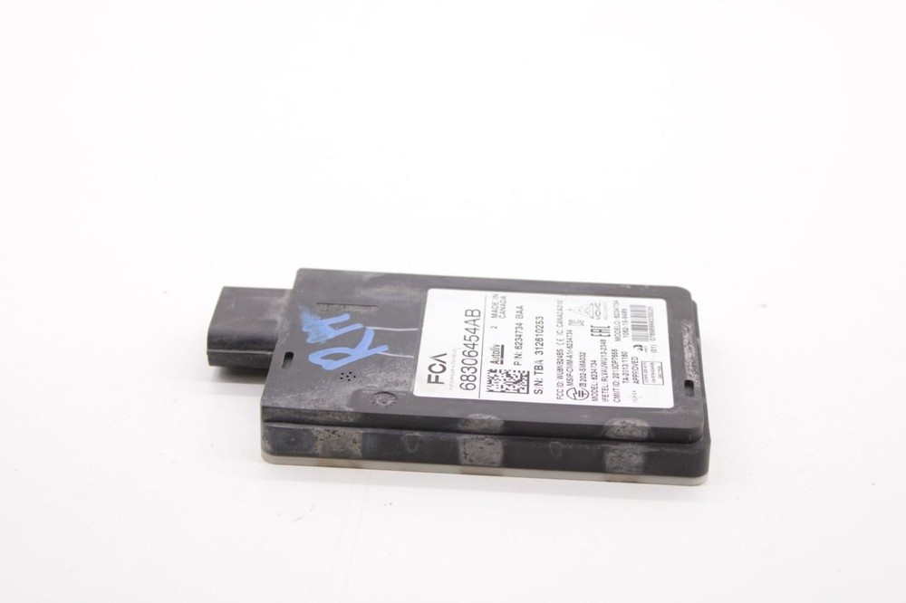 17-2024 Chrysler Pacifica Limited Right Blind Spot Detection Radar Sensor Module