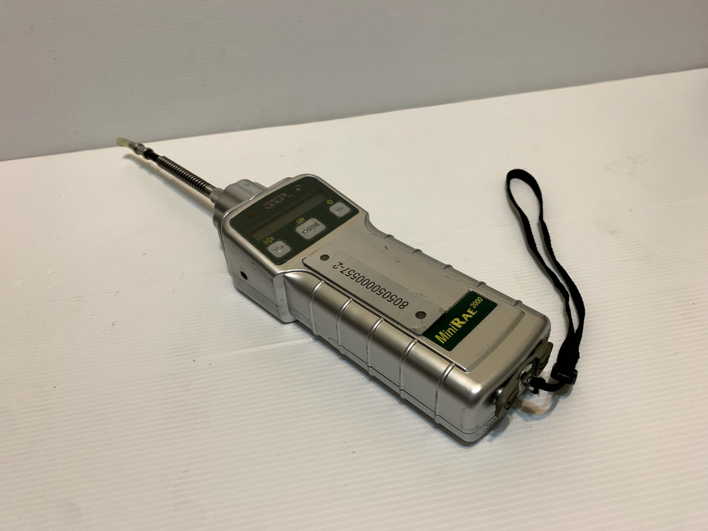 RAE Systems MiniRAE 2000 Portable GAS Detector Meter