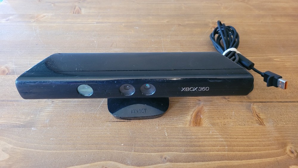 Microsoft XBOX 360 Kinect Sensor Bar Camera 1473 Black with Cord