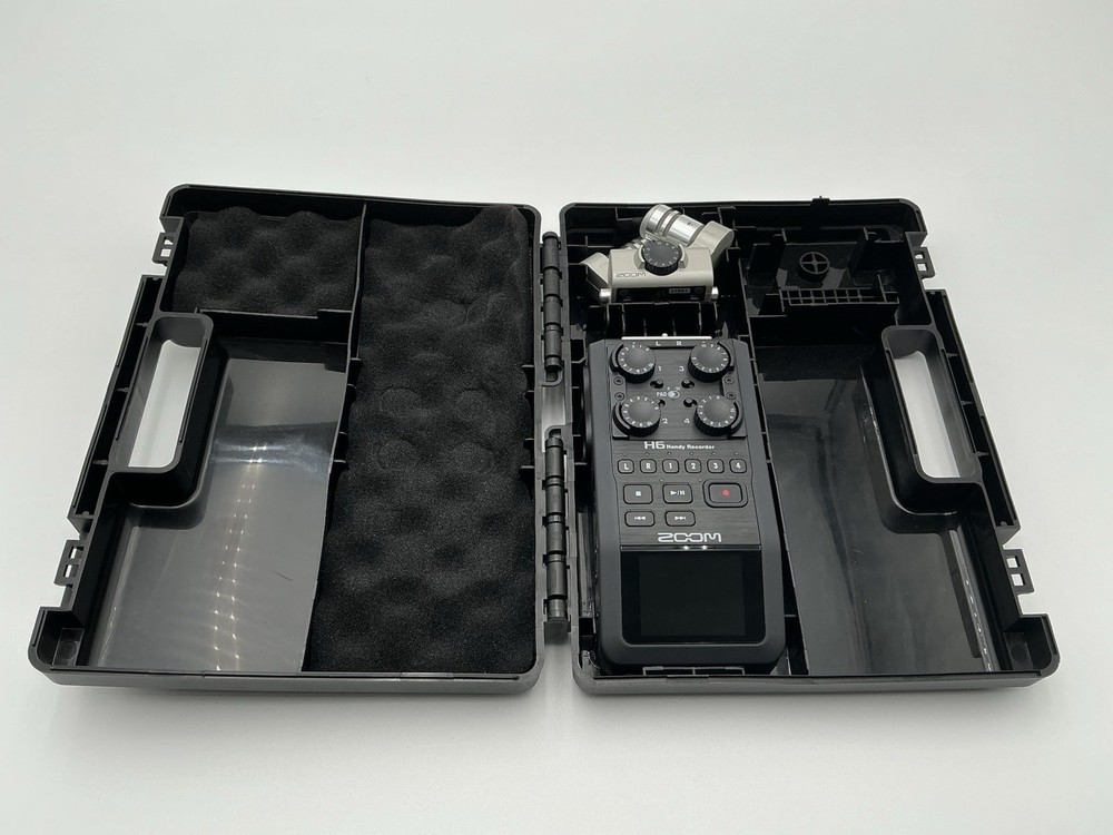 Zoom H6 Portable Handy Digital Recorder Tested