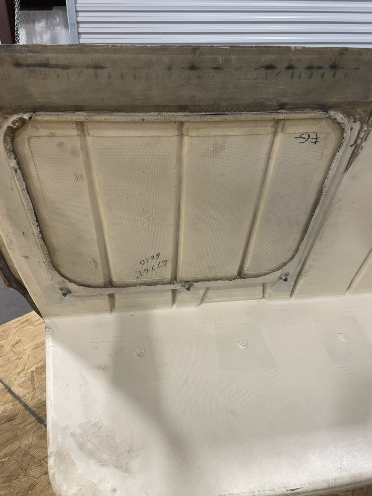 Aircraft Interior Hat Rack/Baggage Shelf Panel