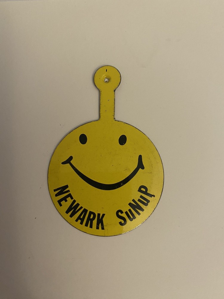 Newark SuNuP Tab Fold Over Button P75