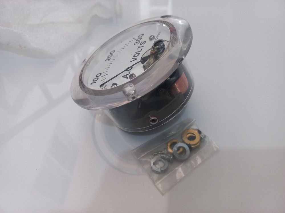 Voltmeter AC W8105A-4