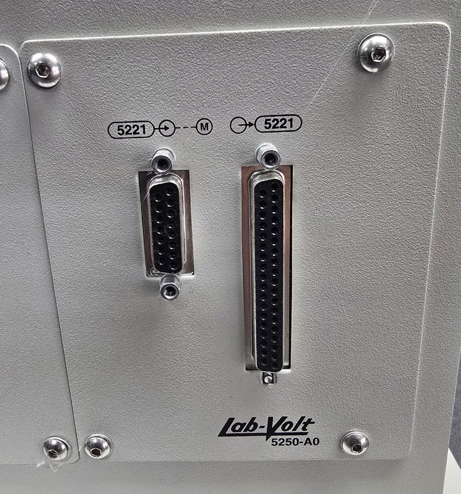 Lab-Volt Automation 5250-A0 Servo Robot Training System