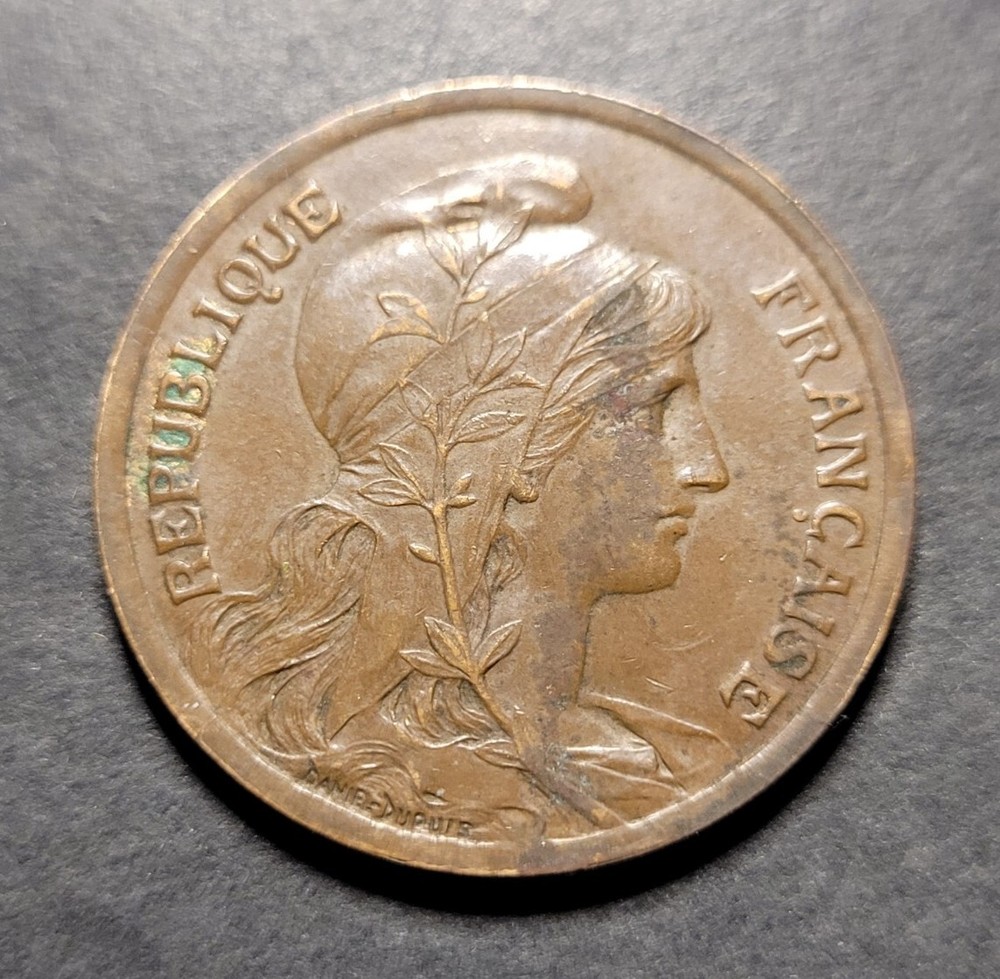 France 10 Centimes 1921
