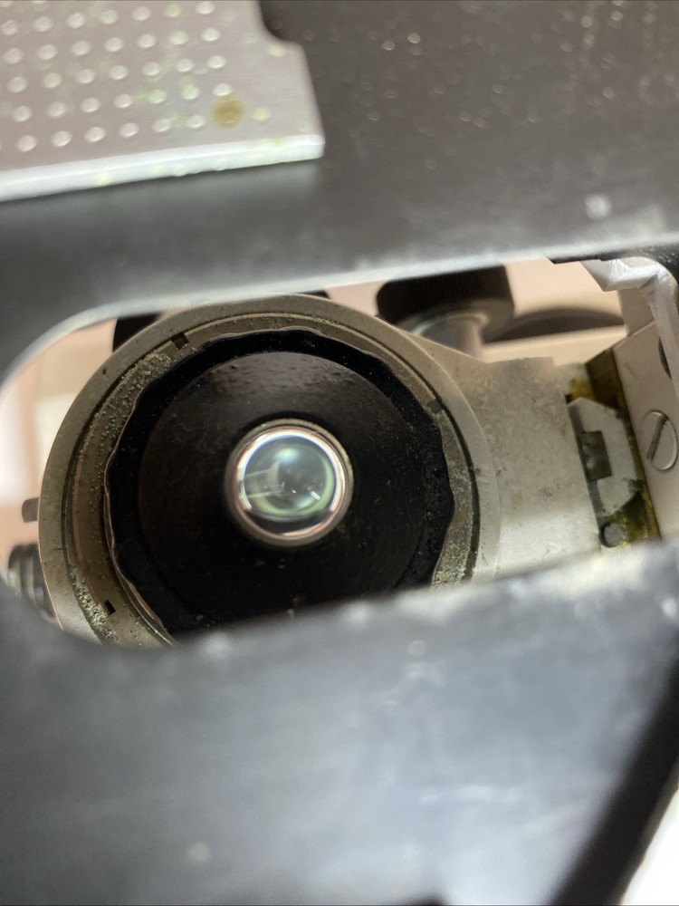 Comcon Binocular Microscope 100 40 4 Lenses Lighted Power N970057 Y4