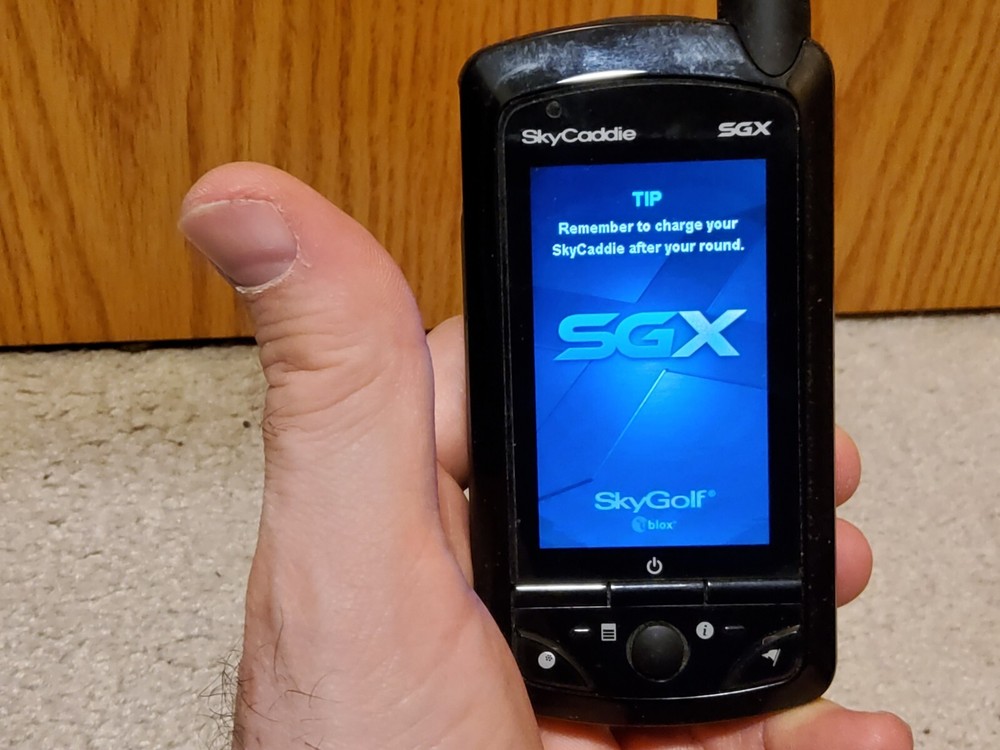 SkyCaddie SGX Golf GPS 2011 Version EUC