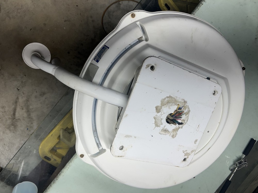 Furuno 24” Radar Scanner Dome no Cable