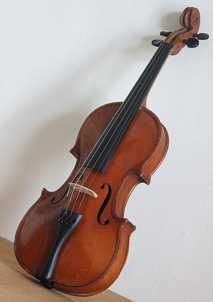 Antique Soviet violin 3/4