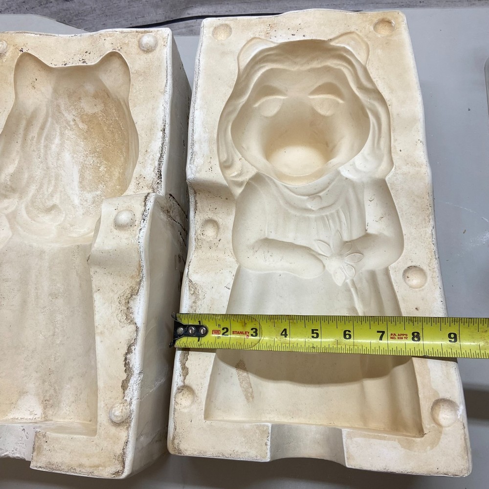 Ceramic Slip Casting Mold Miss Piggy