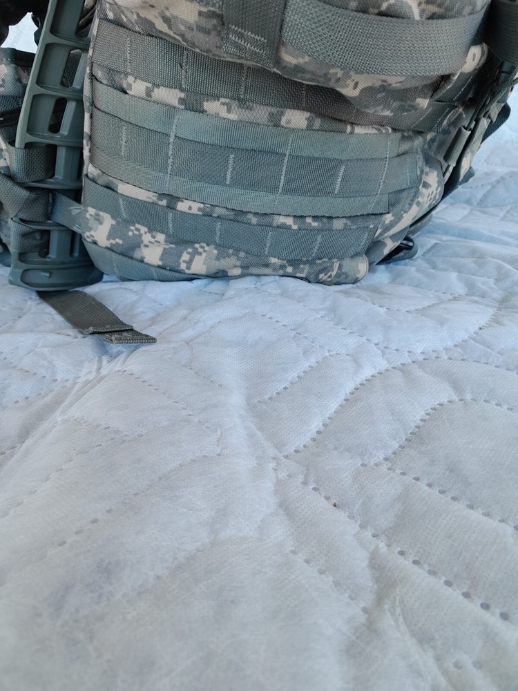 MOLLE II LARGE RUCKSACK BACKPACK ACU COMPLETELY ASSEMBLY EXCELLENT CONDITION