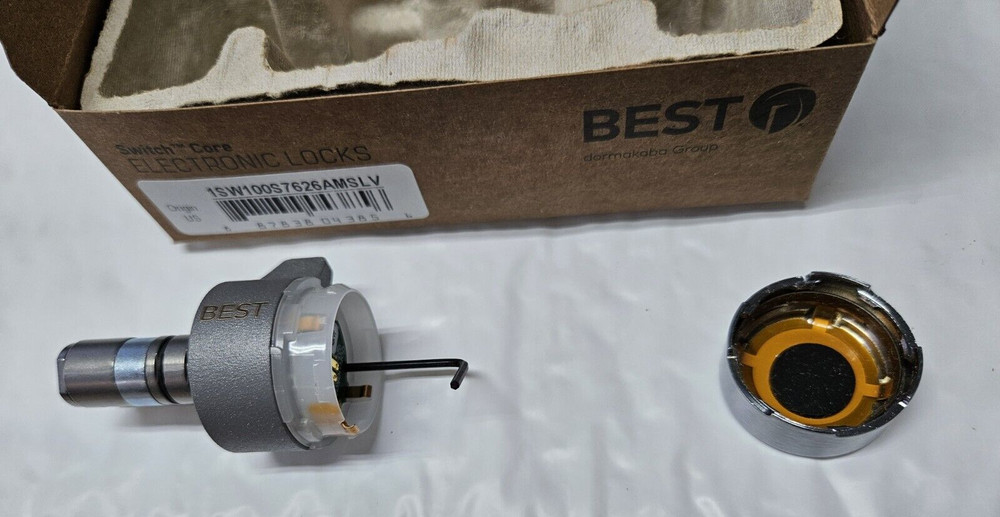 Best 1SW100S7-626AM-SLV Switch Tech Core