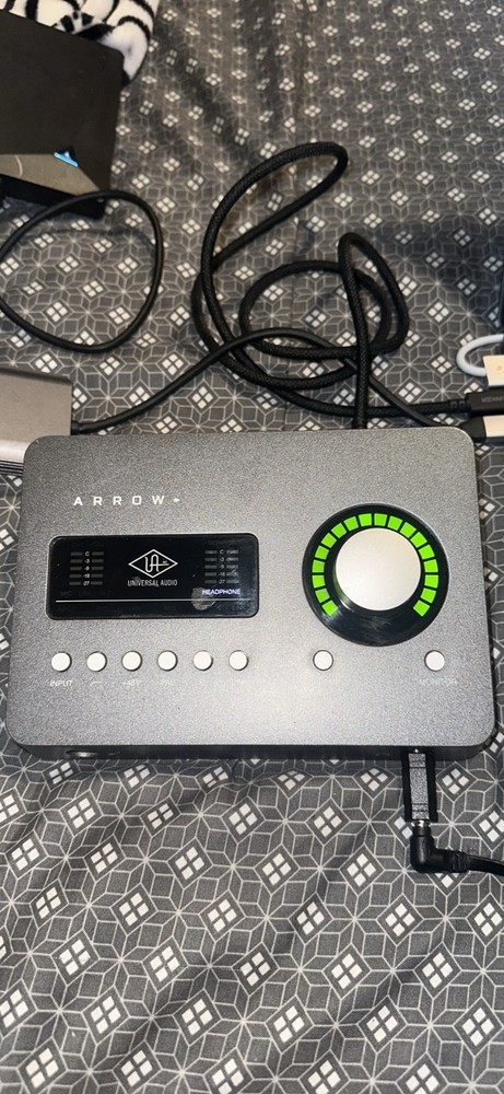 Universal Audio Arrow Thunderbolt 3 Audio Interface