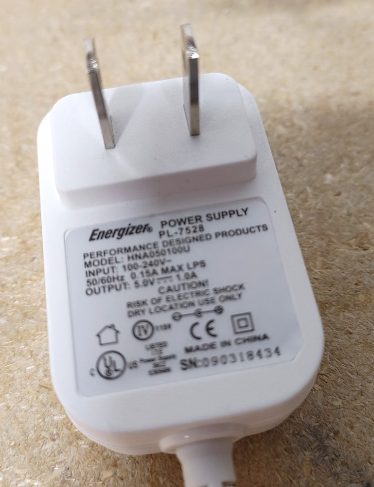 Energizer Charger - White PL-7528