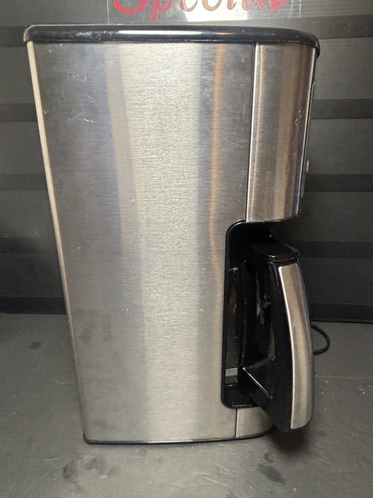 Cuisinart PerfecTemp 14-Cup Programmable Coffee Maker DCC-3200