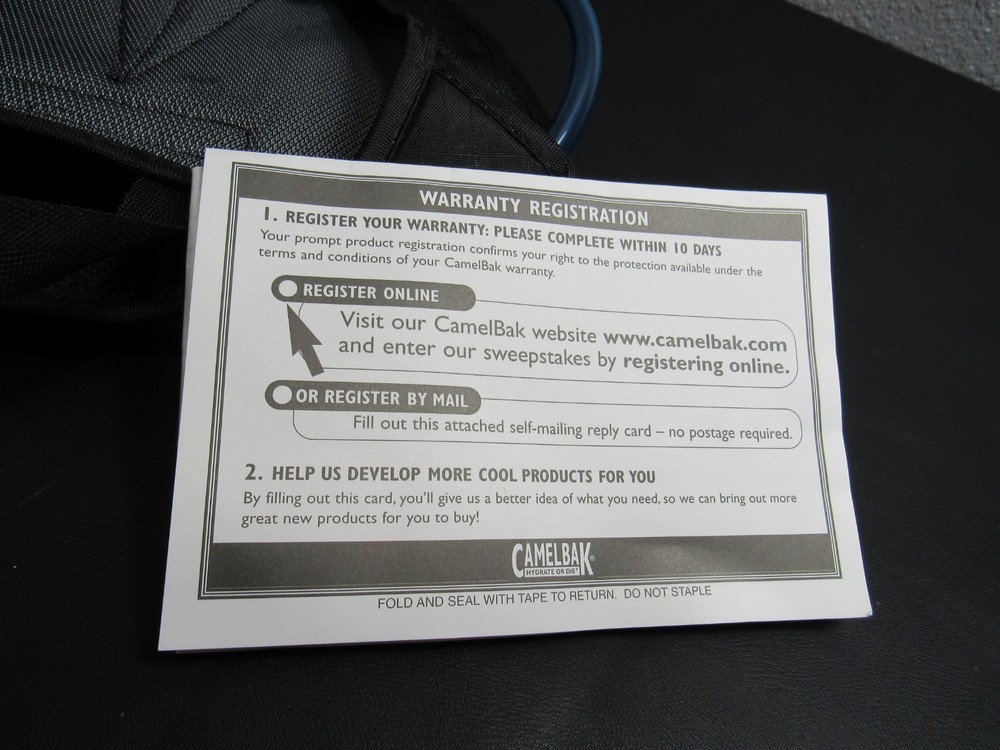 CamelBak Classic Hydration Pack 70oz 2Liter w/ External Pocket/Reflective NEW