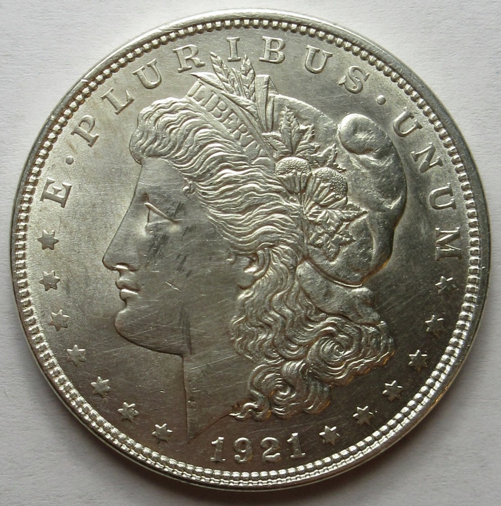 1921 Silver Morgan Dollar -UNC- (#31a)