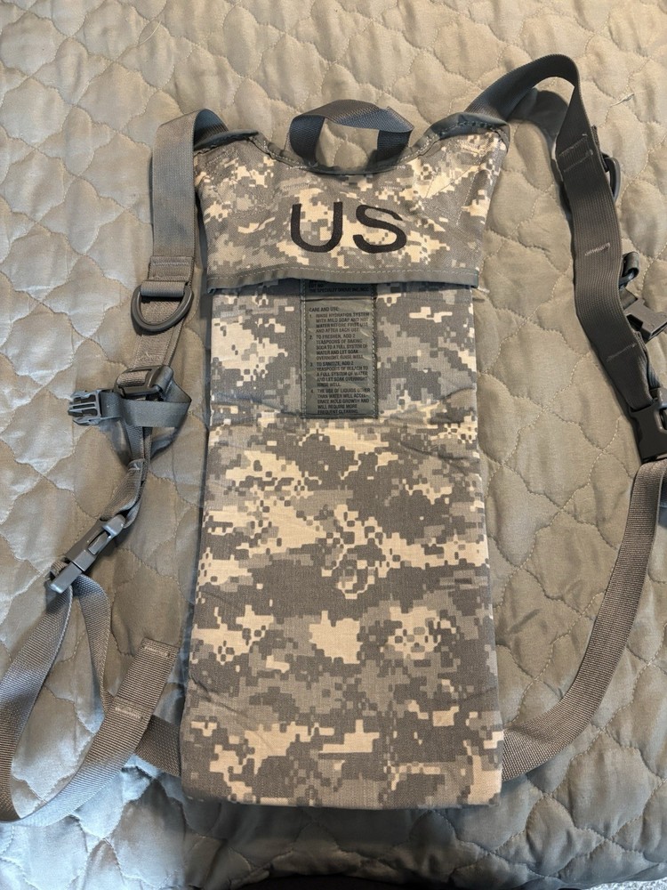 ACU Hydration Carrier No Bladder