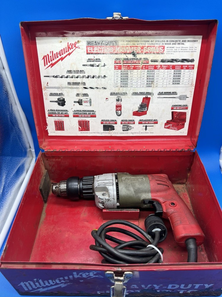 MILWAUKEE TOOLS 5392-1 3/8"HAMMER DRILL W/CASE CORDED