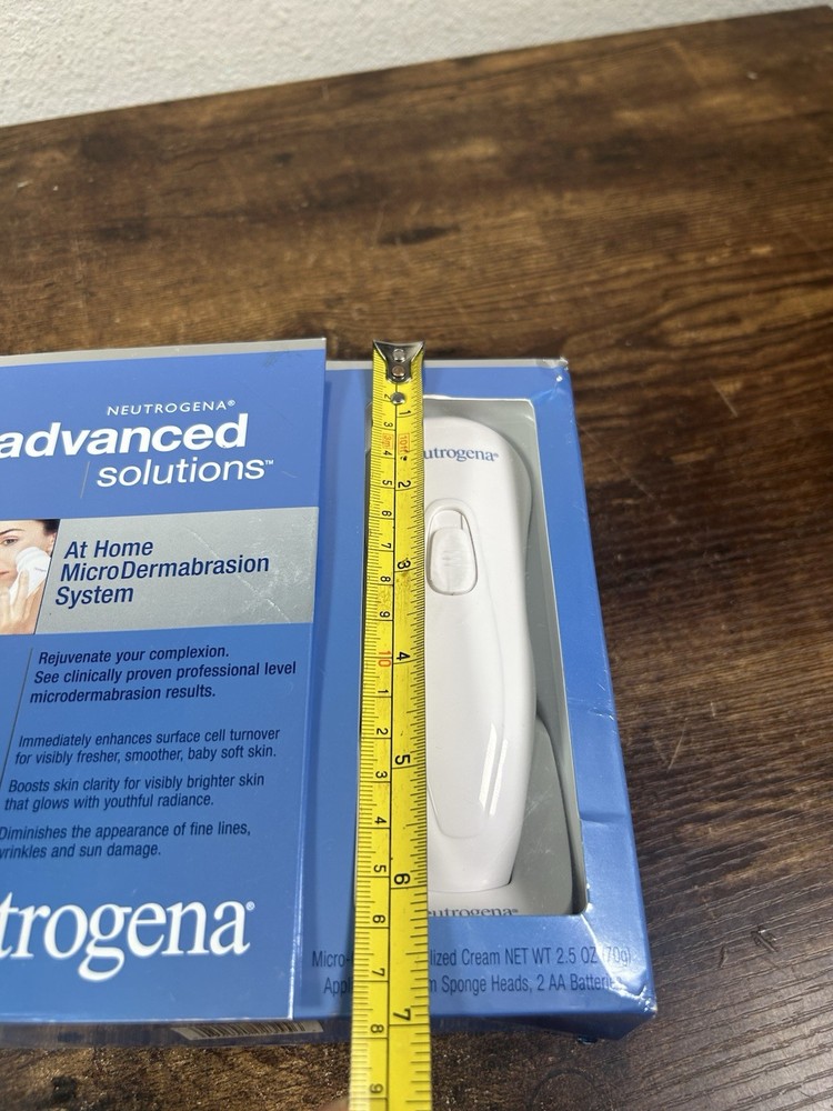 Neutrogena Advanced Solutions At Home MicroDermabrasion System