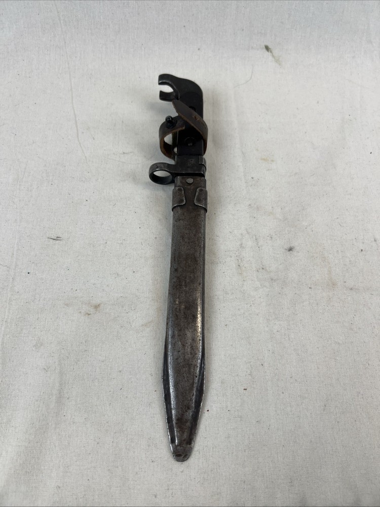EARLY TYPE EAST GERMAN BAYONET WITH SCABBARD