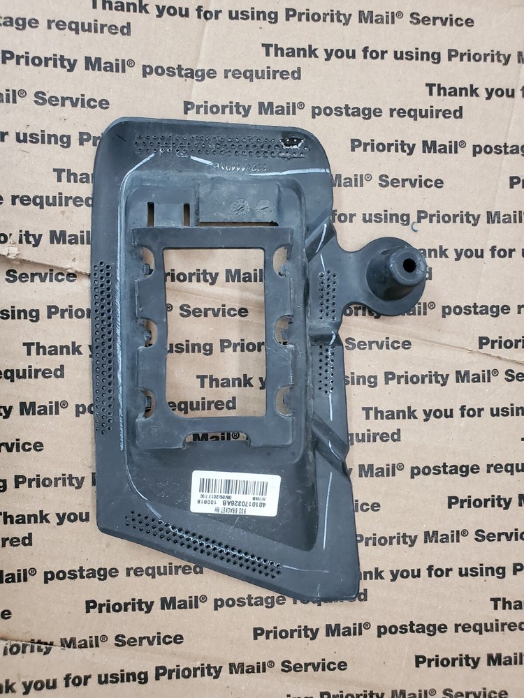 2017-2021 Jeep Compass Blind Spot Object Warning System Sensor BRACKET RH 4L6