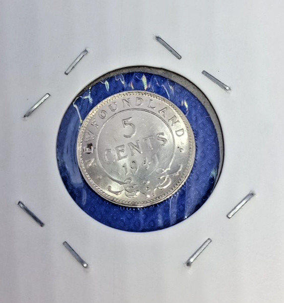 1941 C Newfoundland 5 Cent Silver High Grade (B44)