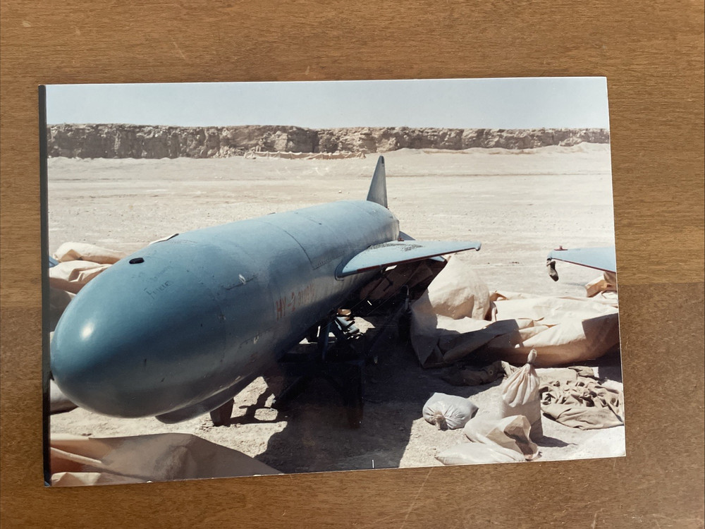 (8) Missile Photos - GLCM & SUB LAUNCH TOMAHAWK, PATRIOT, HARM General Dynamics