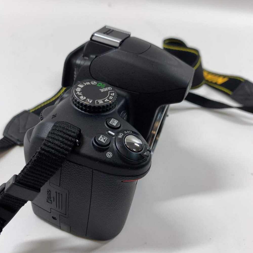 Nikon D3000 10.2MP DSLR Camera