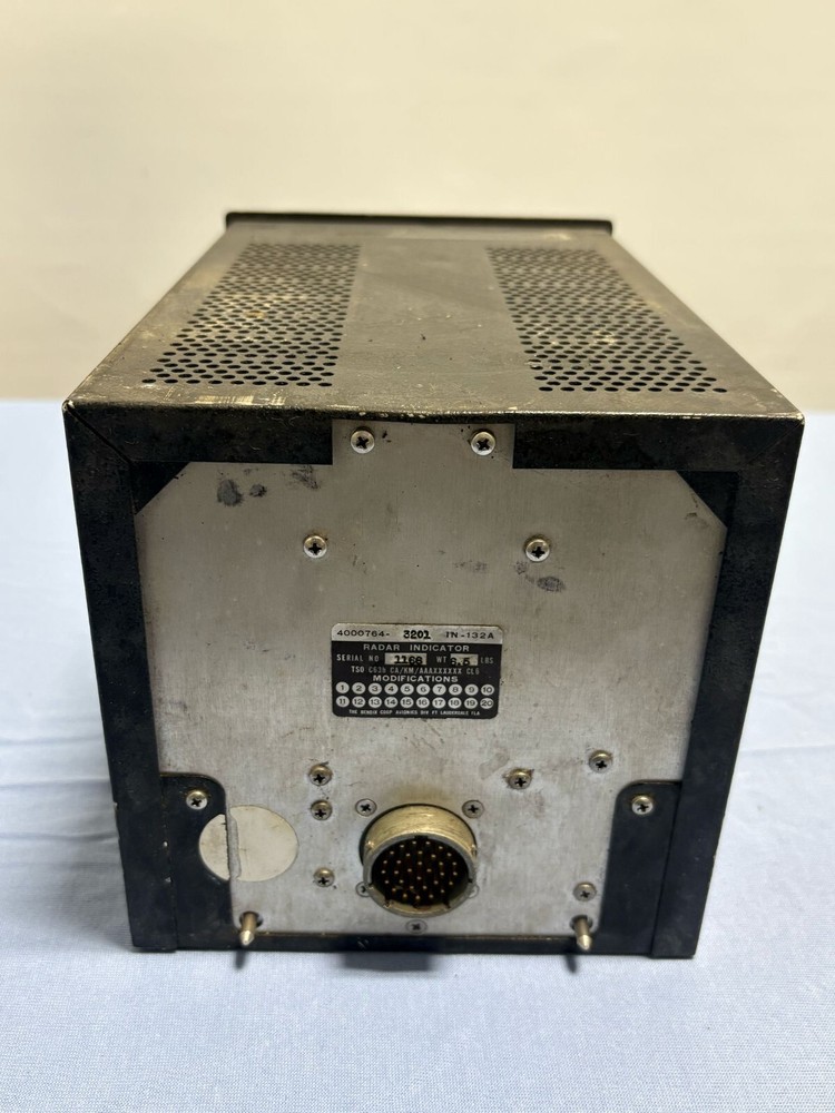 Bendix 4000764-3201 Radar Indicator IN-132A