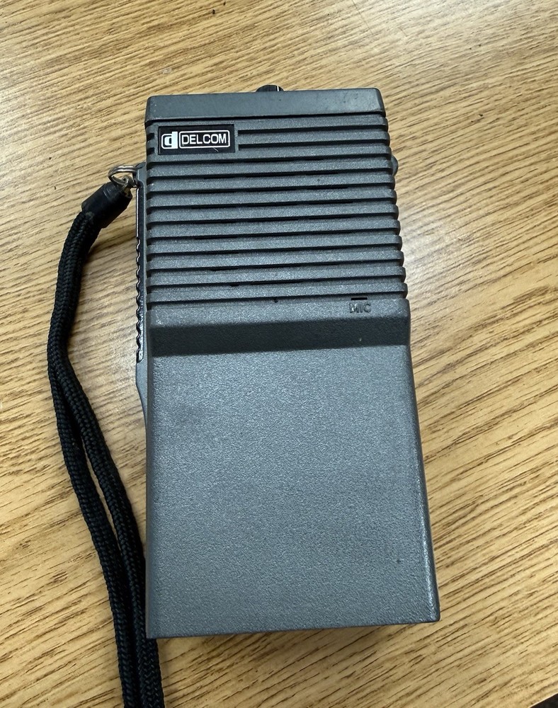 Delcom Handheld Aviation Radio