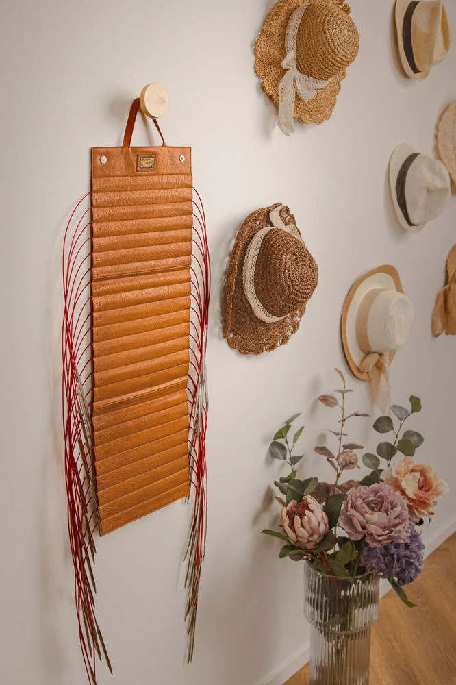 MUUD GLOSS circular needle holder, knitting needle case