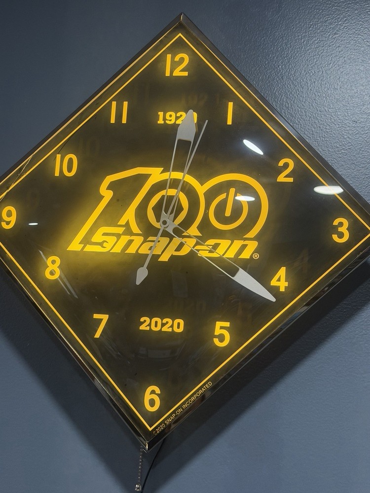 Snap-On Tools LED Diamond Shaped Bubble Clock 100th Anniversary Edition