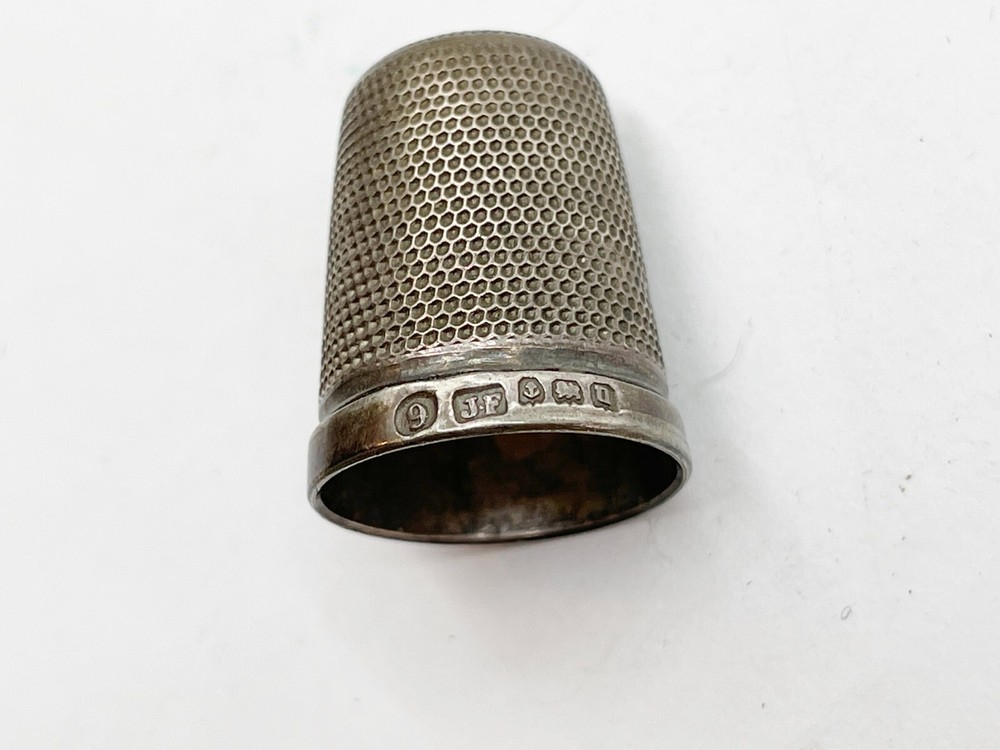 VINTAGE / ANTIQUE SOLID STERLING SILVER THIMBLE JF SIZE 9