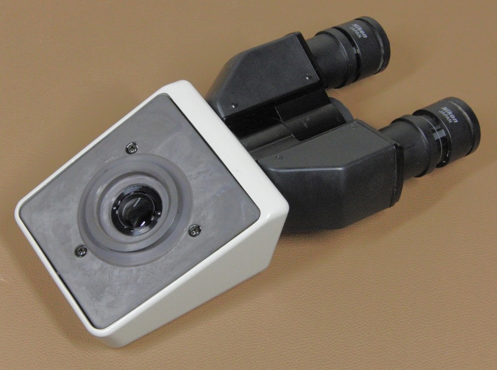 Nikon Labophot-2 Microscope Binocular Head with Eyepieces