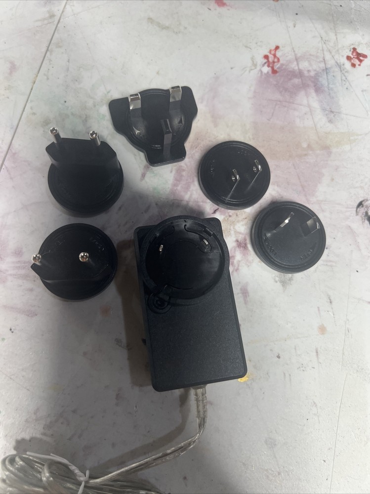 Universal Outlet Plug Switching Adapter- Quantity Of 2 Adapters