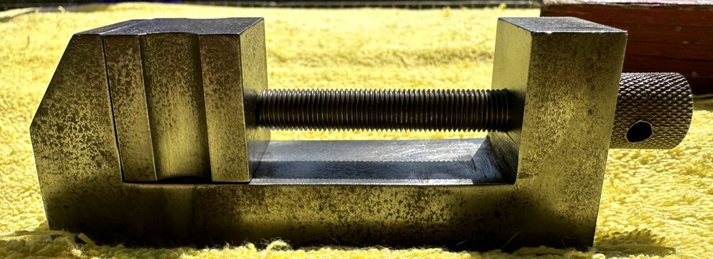 VINTAGE TOOLMAKERS 3 PC INSPECTION VISE