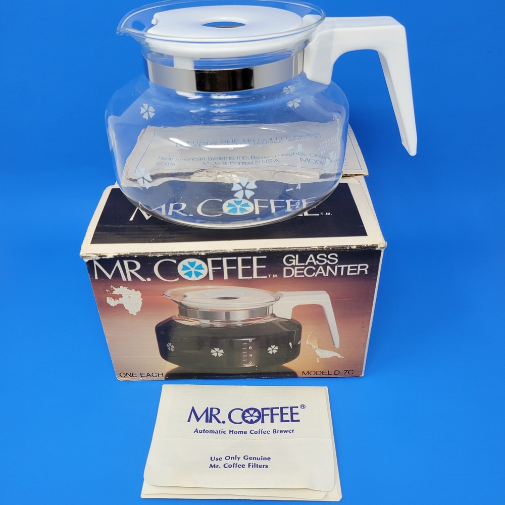 Vintage Mr Coffee Glass Decanter D-7C 10 Cup Snowflake Pattern Replacement