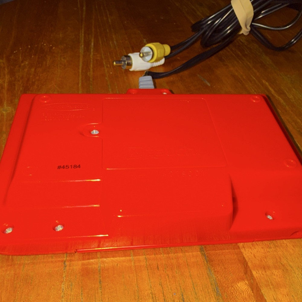 TechnoSource Spider-Man Handheld Electronic Game . TESTED WORKING