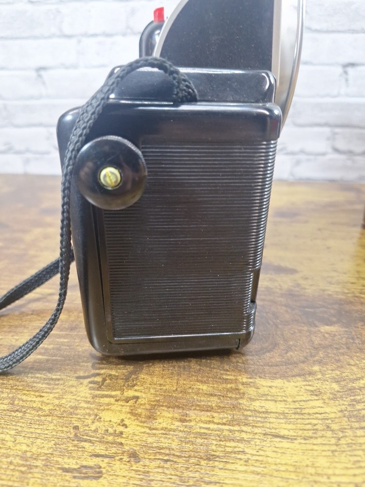 Argus 75 Seventy-Five Camera With Flash And Leather Case +Bulbs UNTESTED